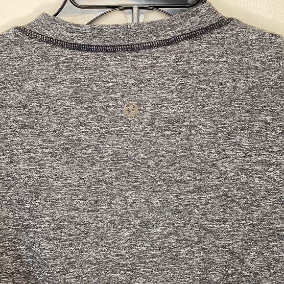 Mens Lululemon Mens Gray Pullover Training Long Sleeve - Picture 5 of 7